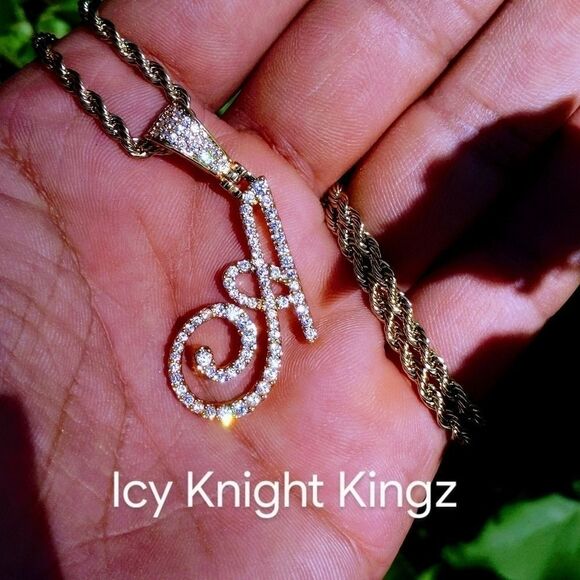 18"Rope Chain - Gold Finish Cursive Initial A. - Picture 1 of 9